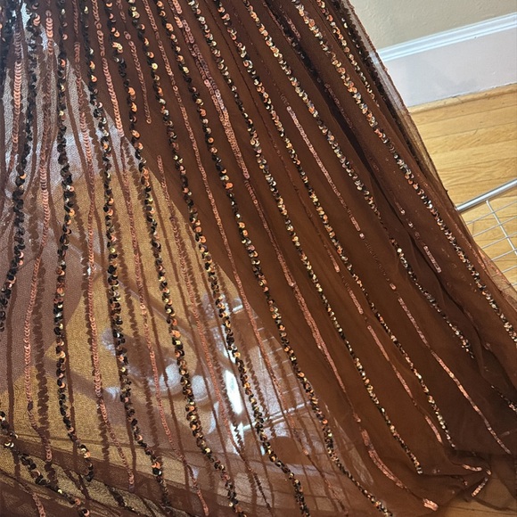 NWT Mac Duggal as 0 Copper Embellished Beaded Sequin One Shoulder Formal Gown - Picture 11 of 11